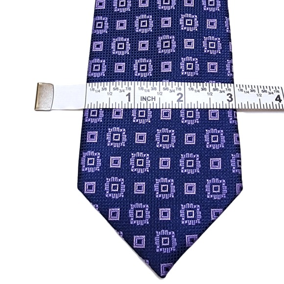 Jos A Bank Reserve Mens 100% Silk Geometric Necktie Tie Blue Purple 3" x 61.5" - Picture 9 of 10